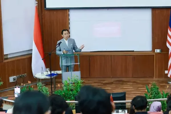 Di Universiti Malaya, Ibas Minta ASEAN Tetap Netral di Tengah Tekanan Global
