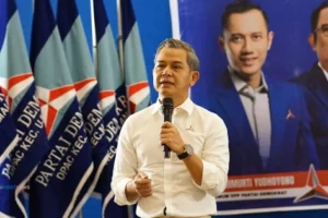 Andi Januar Jaury Dharwis