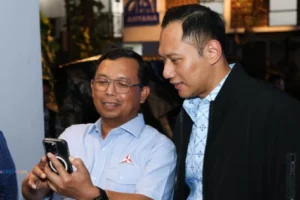 Herman Khaeron Bersama Agus Harimurti Yudhoyono