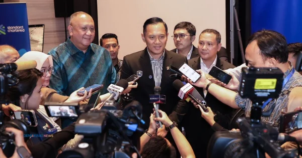 Menko Ipk Agus Harimurti Yudhoyono Ahy Memberi Keterangan Pers Usai Membuka Fgd Yang Diprakarsai Kemenko Ipk Bersama Sejumlah Institusi Perbankan Global