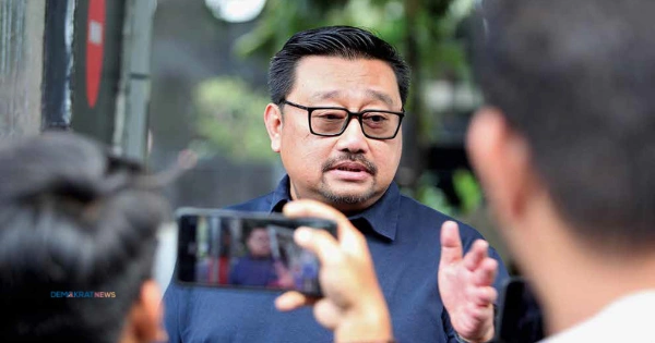 Rachland Nashidik