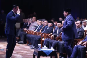 Ahy Beri Hormat Ke Presiden