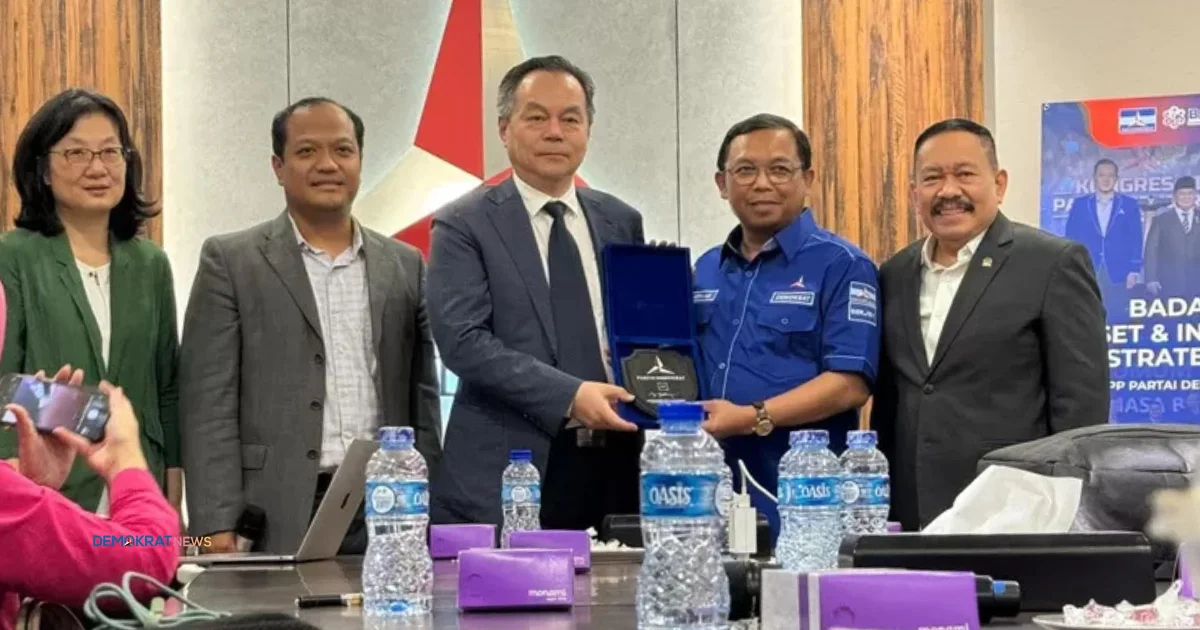 Brains Diskusi Publik