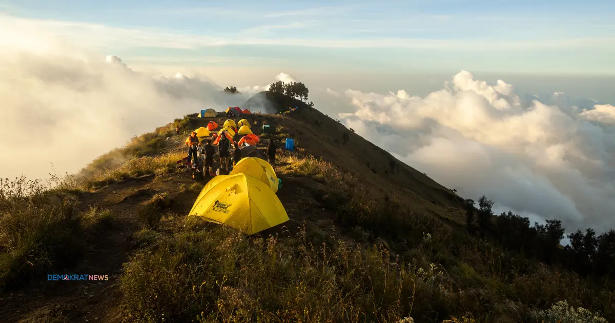 Camp Di Puncak Rinjani