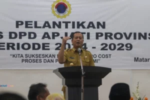 Gubernur Di Pelantikan Apjati