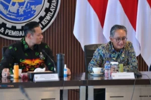 Menko Ahy Bersama Menteri Pu Dody Hanggodo