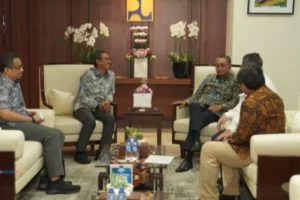 Menteri Pu Dody Hanggodo Menerima Perpamsi