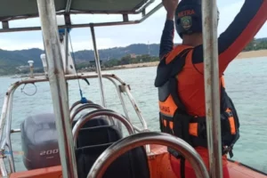 Pencarian Korban Tenggelam Di Lombok Tengah Pencarian Korban Tenggelam Di Lombok Tengah