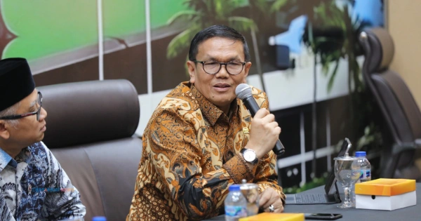 Sabam Sinaga 2