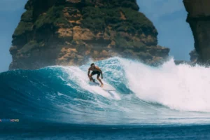 Surfing Di Teluk Ekas Lombok Surfing Di Teluk Ekas Lombok
