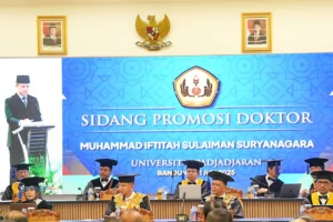 Iftitah Sulaiman Raih Gelar Doktor Iju Kami Bangga Atas Dedikasi Dan Capaiannya Iftitah Sulaiman Raih Gelar Doktor Iju Kami Bangga Atas Dedikasi Dan Capaiannya