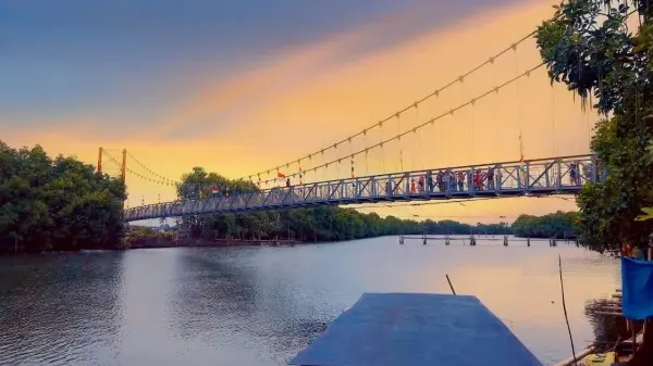 Jembatan Gantung Minasa Upa Sulawesi Selatan