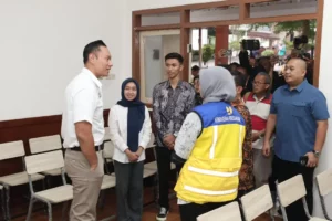 Menko Infra Ahy Mengunjungi Salah Satu Sekolah Rakyat Menko Infra Ahy Mengunjungi Salah Satu Sekolah Rakyat