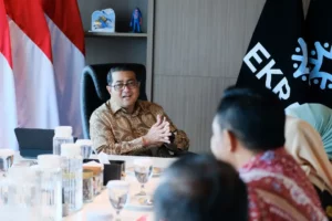 Menteri Ekraf Teuku Riefky Harsya Bertemu Wakil Bupati Malang Lathifah Shohib Menteri Ekraf Teuku Riefky Harsya Bertemu Wakil Bupati Malang Lathifah Shohib