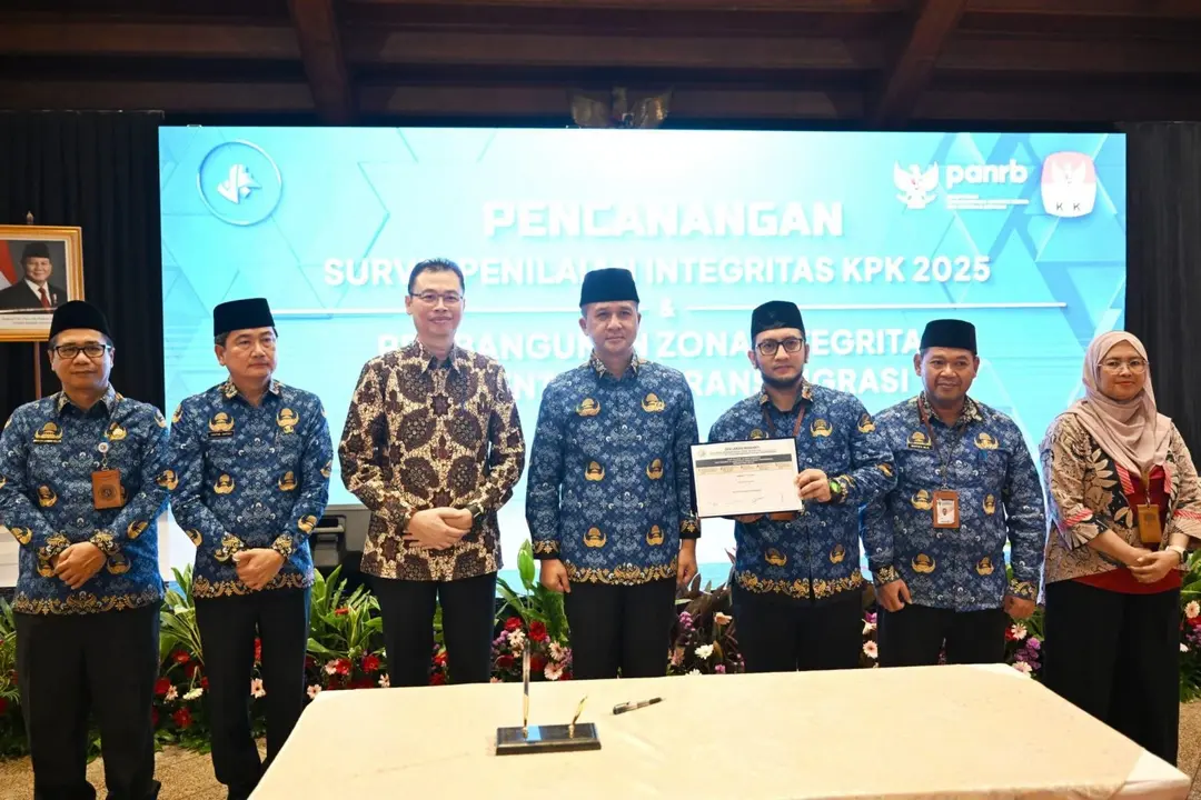 Menteri Transmigrasi Canangkan Zona Integritas