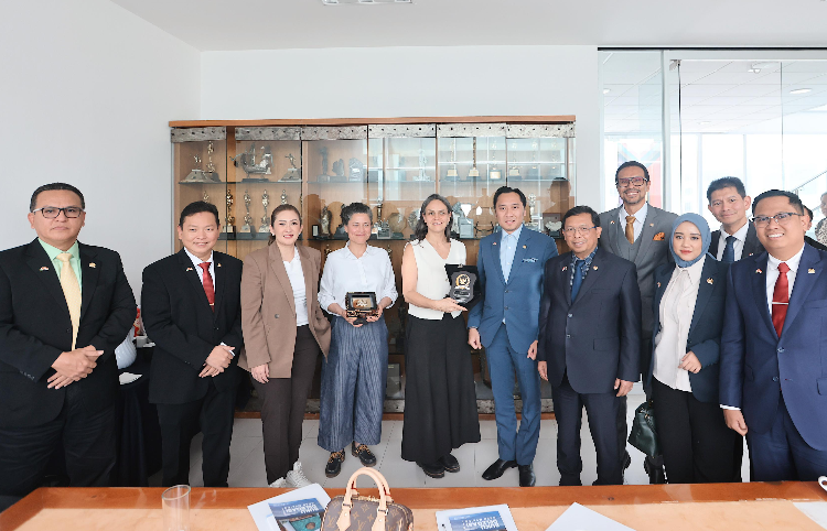 Kunjungan Delegasi Indonesia Ke Imcine Meksiko