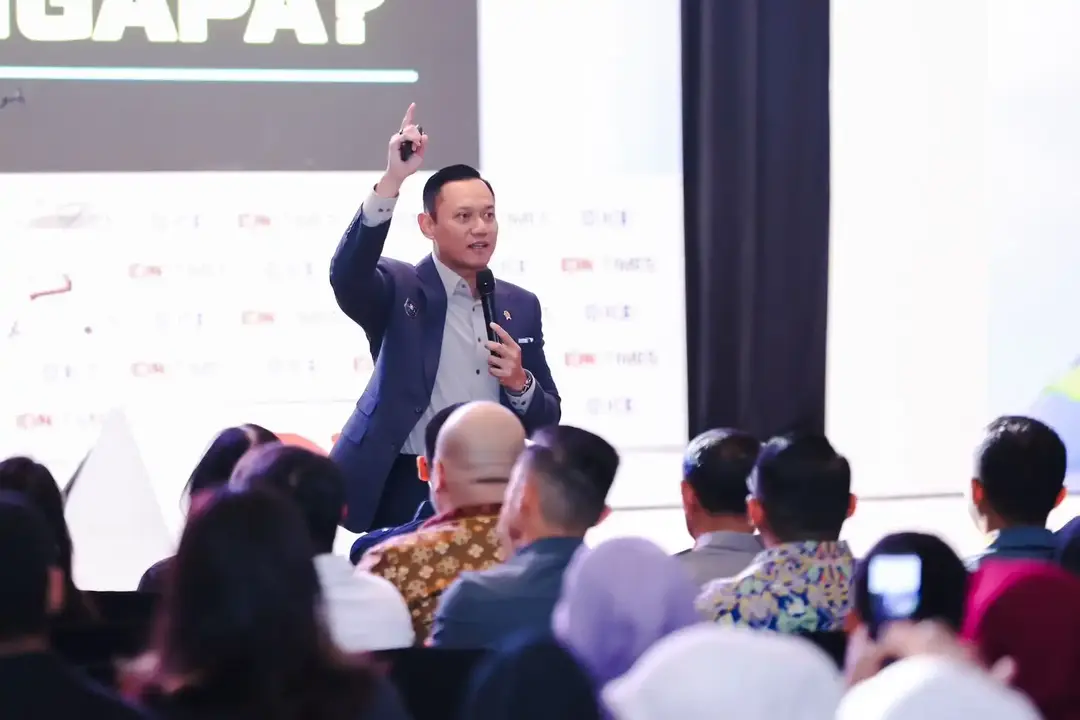 Menko Ahy Bicara Di Indonesia Summit 2025