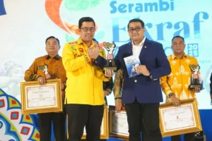 Menteri Ekonomi Kreatif Teuku Riefky Harsya Menteri Ekonomi Kreatif Teuku Riefky Harsya