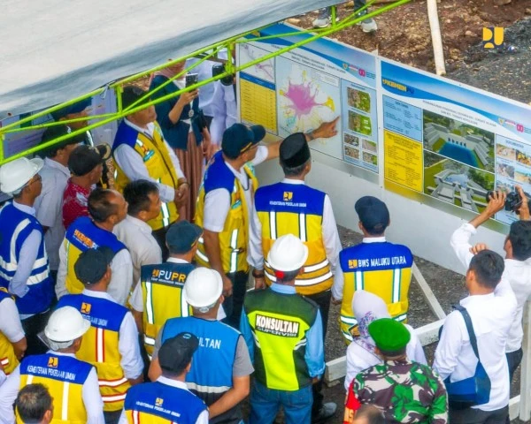 Menteri Pu Tinjau Sabo Dam Ternate