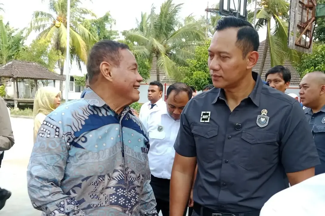 Nanang Samodra Dampingi Ahy Tinjau Sekolah Rakyat