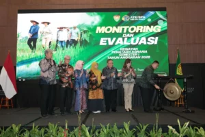 Ossy Dermawan Buka Monev Penataan Agraria 2025 Ossy Dermawan Buka Monev Penataan Agraria 2025