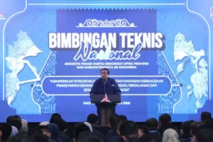 Sby Saat Bimteknas Partai Demokrat Di Pacitan Sby Saat Bimteknas Partai Demokrat Di Pacitan