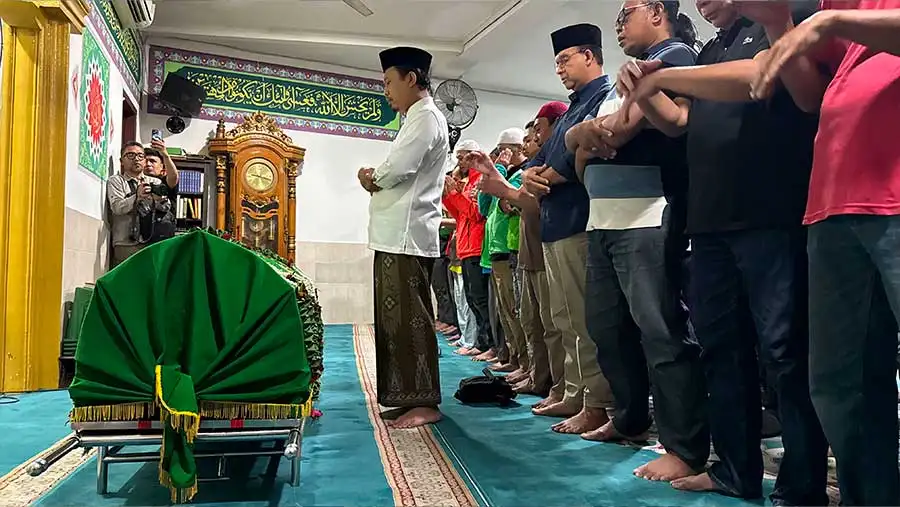 Shalat Jenazah Affan Kurniawan