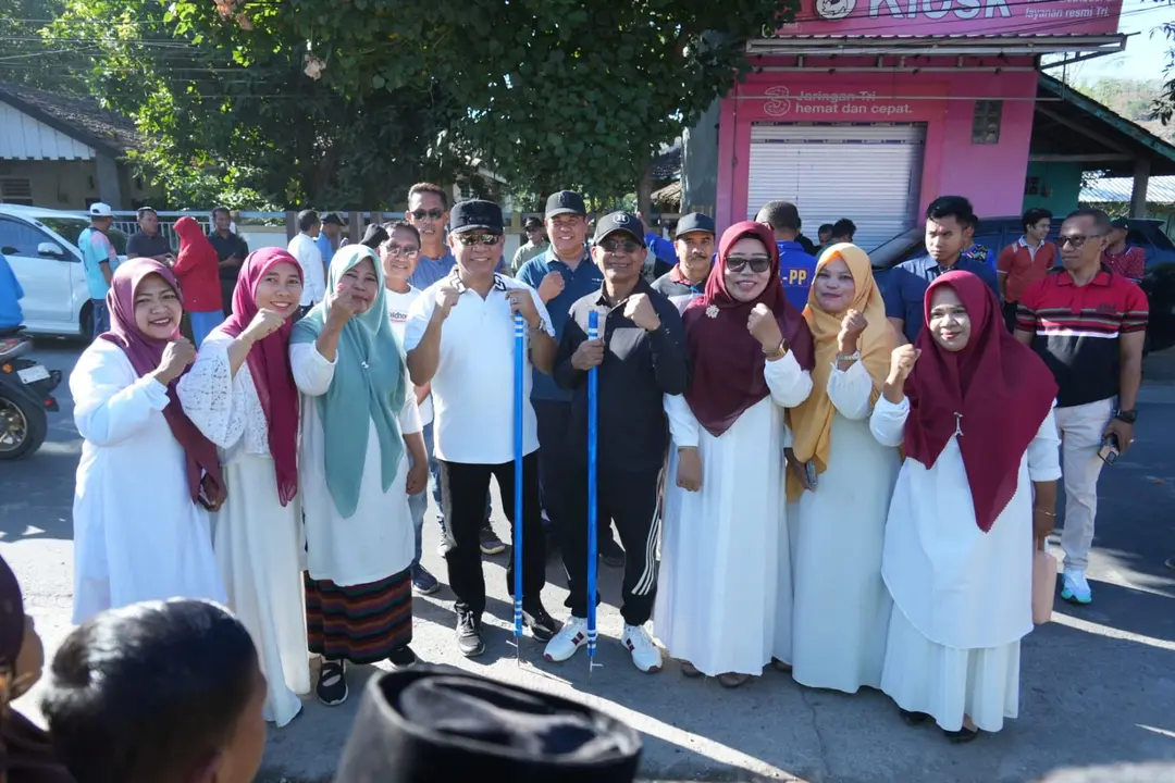 Wali Kota Bima Pimpin Gotong Royong Massal