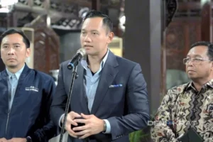 Ahy Sebut Sby Pantau Situasi Nasional