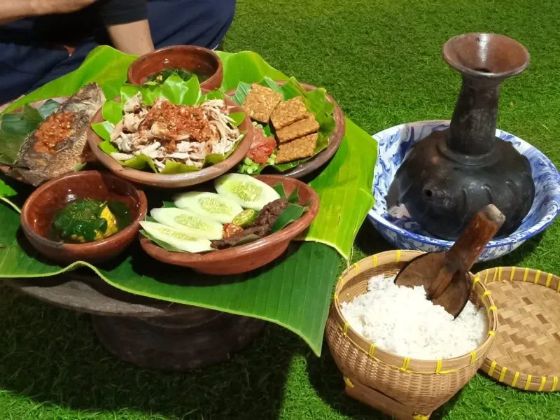 Ayam Merangkat Khas Bonjeruk