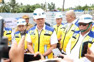 Menko Ahy Tinjau Proyek Anti Banjir Bengkulu