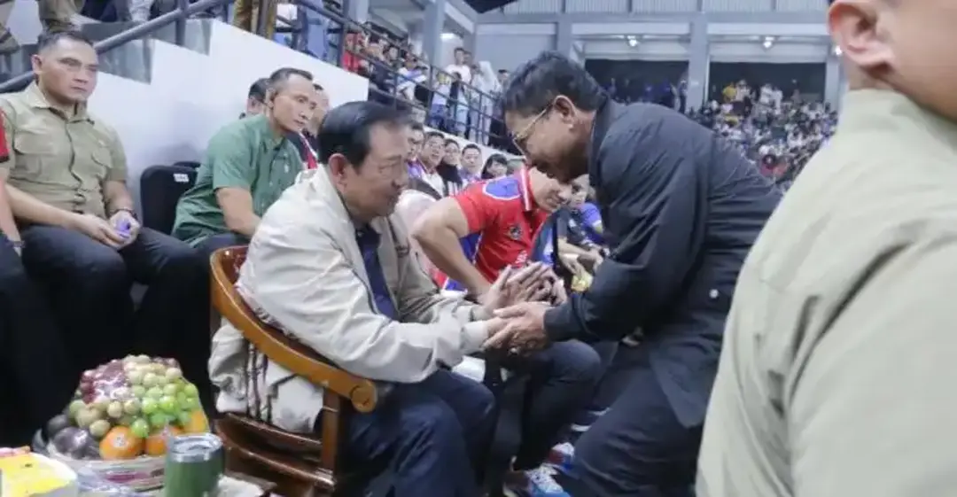 Sby Dan Ahy Saksikan Final Voli