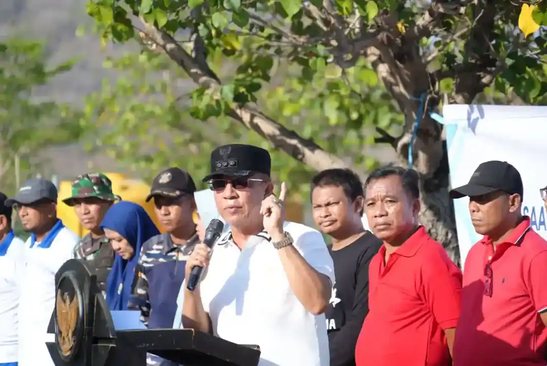 Wali Kota Bima Pimpin World Clean Up Day