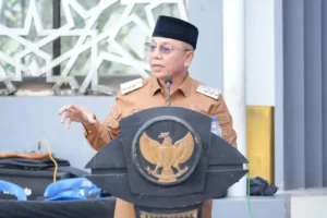 Wali Kota Bima Saat Menyampaikan Sambutan Dalam Peringatan Maulid Nabi Wali Kota Bima Saat Menyampaikan Sambutan Dalam Peringatan Maulid Nabi