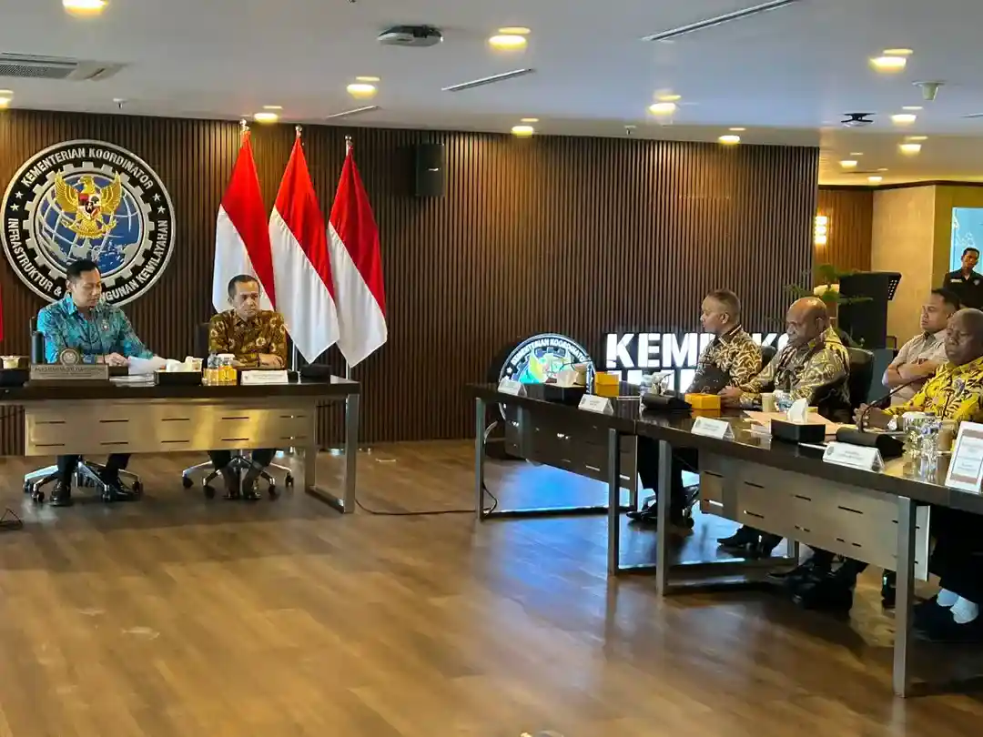 Ahy Pimpin Rapat Koordinasi Pembangunan Papua