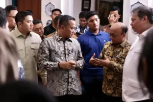 Menko Ekon Airlangga Hartarto Umumkan Program Magang Menko Ekon Airlangga Hartarto Umumkan Program Magang