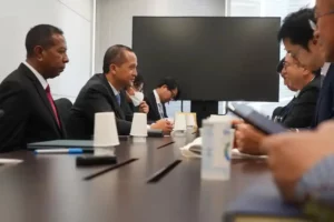 Menteri Transmigrasi Iftitah Di Osaka