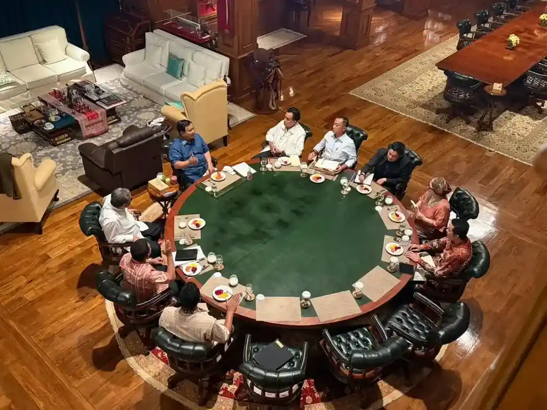 Prabowo Terima Ketua Mpr Di Hambalang