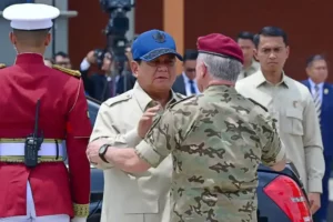 Prabowo Antar Raja Abdullah Ii Ke Pesawat