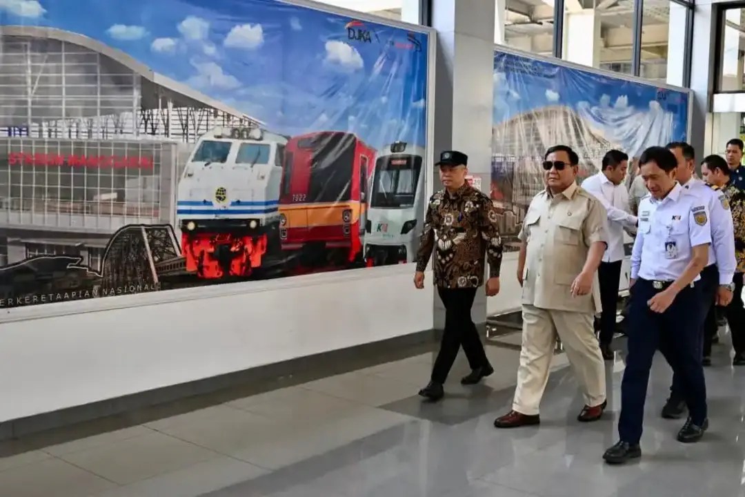 Prabowo Resmikan Stasiun Tanah Abang Baru