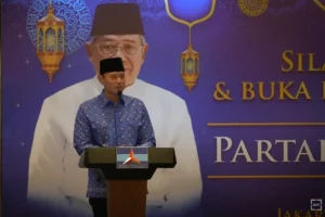 Ahy Sampaikan Pidato Di Acara Buka Puasa Demokrat